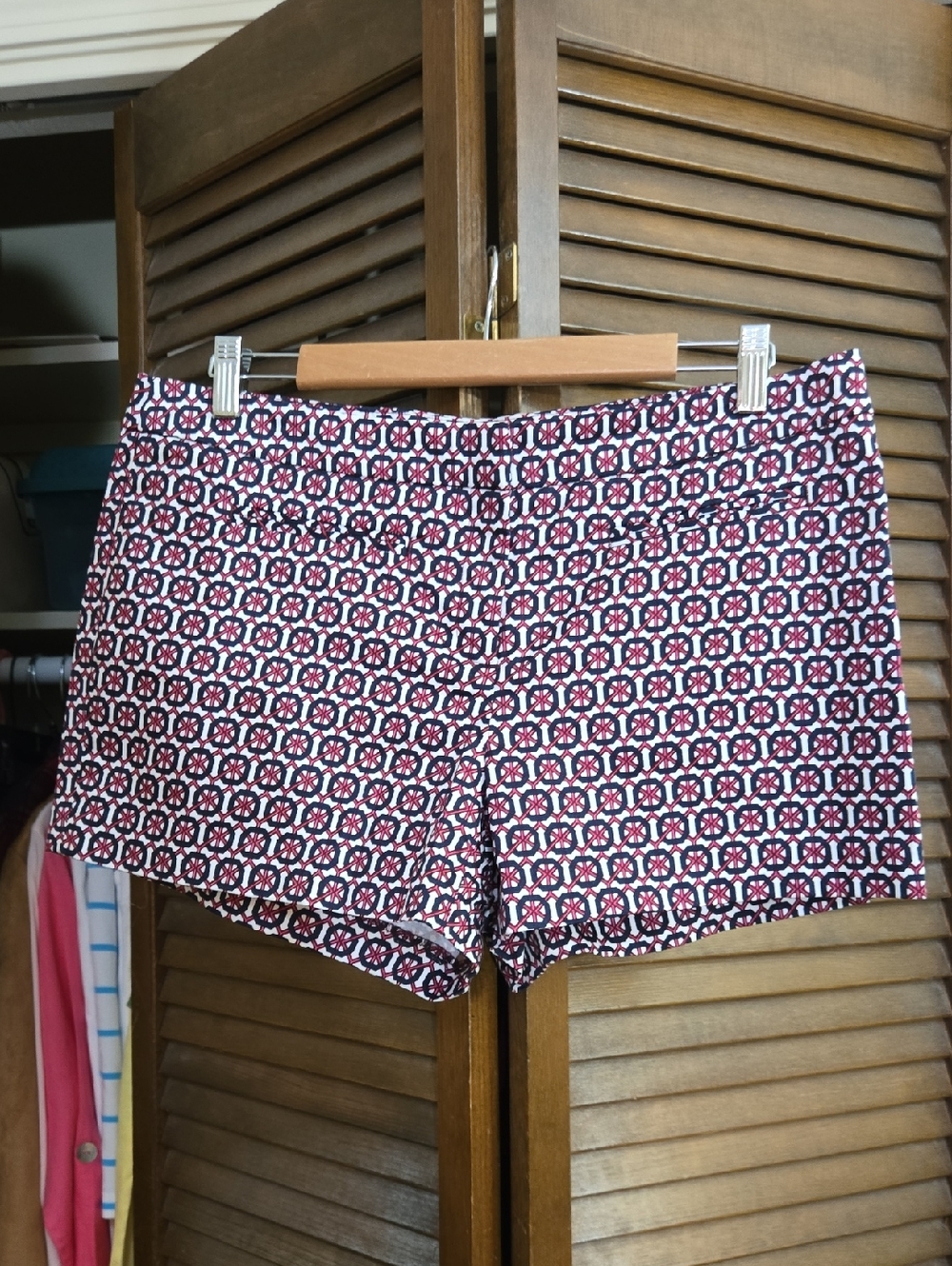 Dalia Collection Red and Navy Geometric Print Shorts